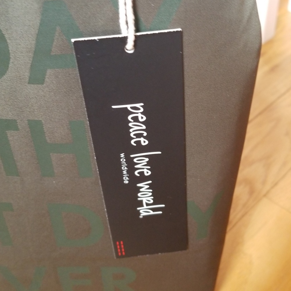 Peace Love World Insulated Wine Tote Bag - Picture 3 of 6